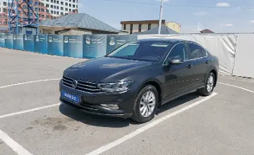 Volkswagen Passat 2022 года за 12 500 000 тг. в Шымкент фото 1