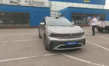 Volkswagen ID.6 2022 года за 9 000 000 тг. в Алматы фото 2