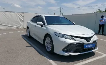 Toyota Camry 2021 года за 14 500 000 тг. в Шымкент фото 2