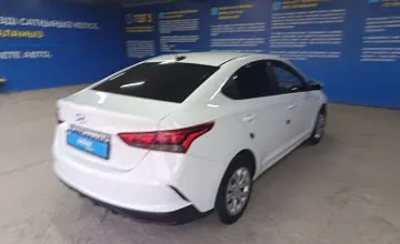 Hyundai Accent 2022 года за 7 000 000 тг. в Алматы