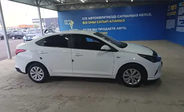 Hyundai Accent 2022 года за 7 000 000 тг. в Алматы фото 4