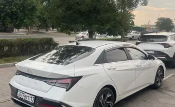 Hyundai Elantra 2023 года за 8 500 000 тг. в Шымкент