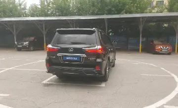 Lexus LX 2016 года за 36 000 000 тг. в Алматы фото 3