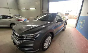 Volkswagen Touareg 2022 года за 28 000 000 тг. в Астана фото 1