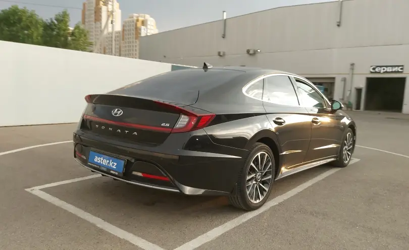 Hyundai Sonata 2020 года за 12 000 000 тг. в Шымкент фото 3