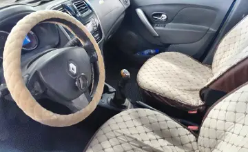 Renault Sandero 2016 года за 2 500 000 тг. в Астана фото 5