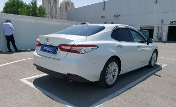 Toyota Camry 2021 года за 16 000 000 тг. в Шымкент фото 3