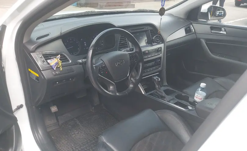 Hyundai Sonata 2017 года за 9 000 000 тг. в Алматы фото 5