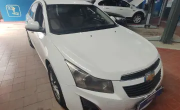 Chevrolet Cruze 2013 года за 2 800 000 тг. в Астана фото 3