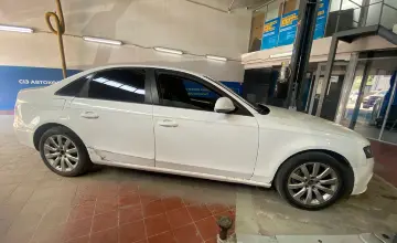 Audi A4 2009 года за 3 000 000 тг. в Астана фото 4