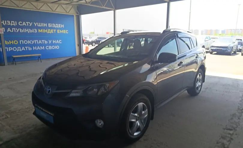 Toyota RAV4 2013 года за 9 000 000 тг. в Алматы