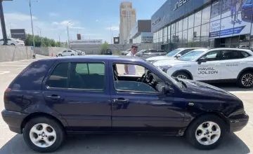 Volkswagen Golf 1996 года за 700 000 тг. в Шымкент фото 4