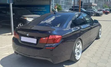 BMW 5 серии 2014 года за 10 500 000 тг. в Караганда