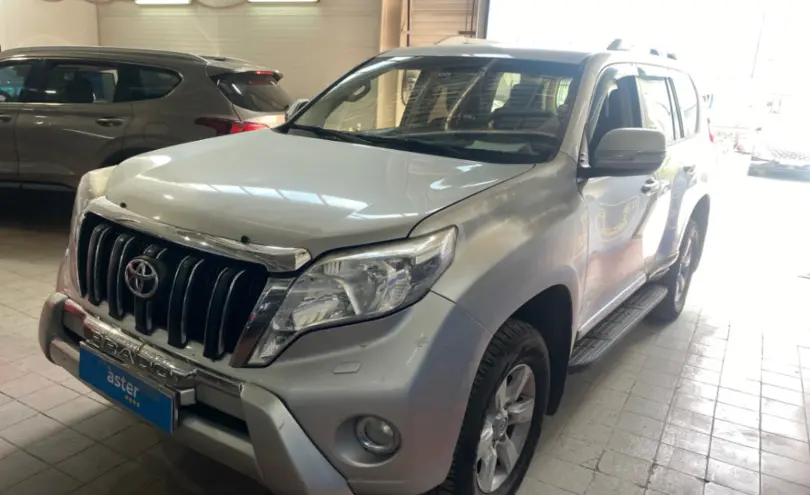 Toyota Land Cruiser Prado 2014 года за 16 000 000 тг. в Астана