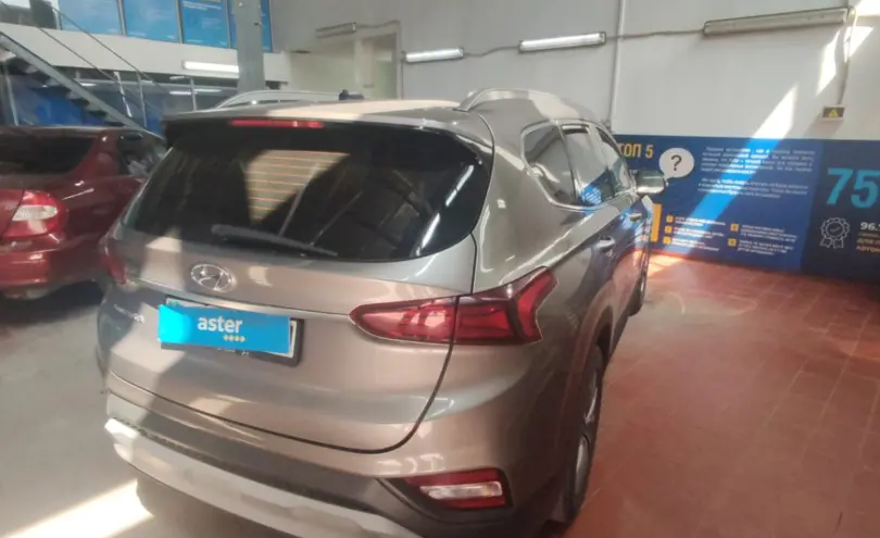 Hyundai Santa Fe 2020 года за 13 000 000 тг. в Астана фото 5