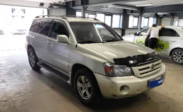 Toyota Highlander 2004 года за 6 500 000 тг. в Астана фото 2