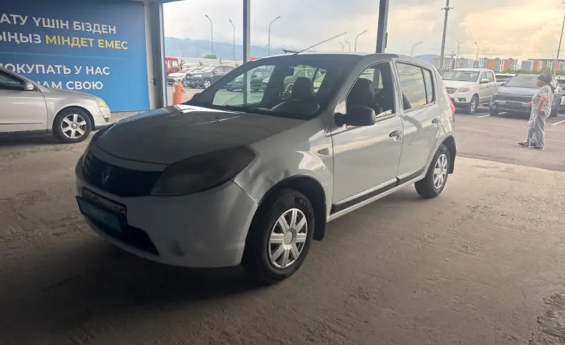 Renault Sandero 2013 года за 2 000 000 тг. в Алматы