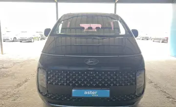 Hyundai Staria 2022 года за 21 000 000 тг. в Алматы фото 2