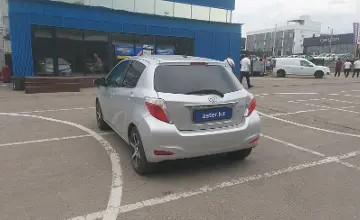 Toyota Yaris 2011 года за 5 000 000 тг. в Алматы фото 4