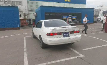 Toyota Camry 1998 года за 3 000 000 тг. в Алматы фото 4
