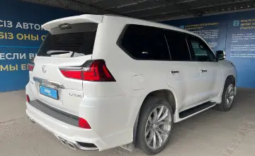 Lexus LX 2016 года за 42 000 000 тг. в Алматы