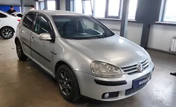 Volkswagen Golf 2006 года за 3 500 000 тг. в Астана фото 2