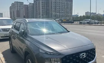 Hyundai Santa Fe 2021 года за 12 000 000 тг. в Астана фото 3