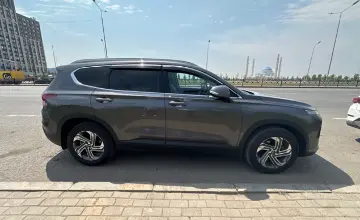 Hyundai Santa Fe 2021 года за 12 000 000 тг. в Астана фото 4