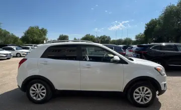 SsangYong Actyon 2014 года за 4 000 000 тг. в Актобе фото 4