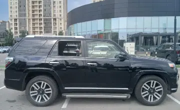 Toyota 4Runner 2017 года за 18 000 000 тг. в Астана фото 4