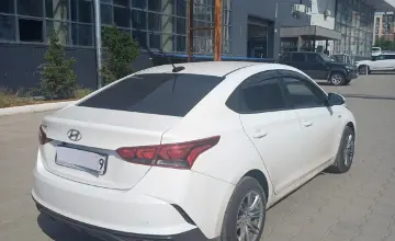 Hyundai Accent 2021 года за 6 800 000 тг. в Караганда