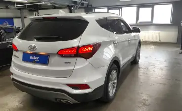 Hyundai Santa Fe 2018 года за 9 500 000 тг. в Астана фото 3