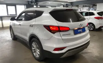 Hyundai Santa Fe 2018 года за 9 500 000 тг. в Астана фото 4