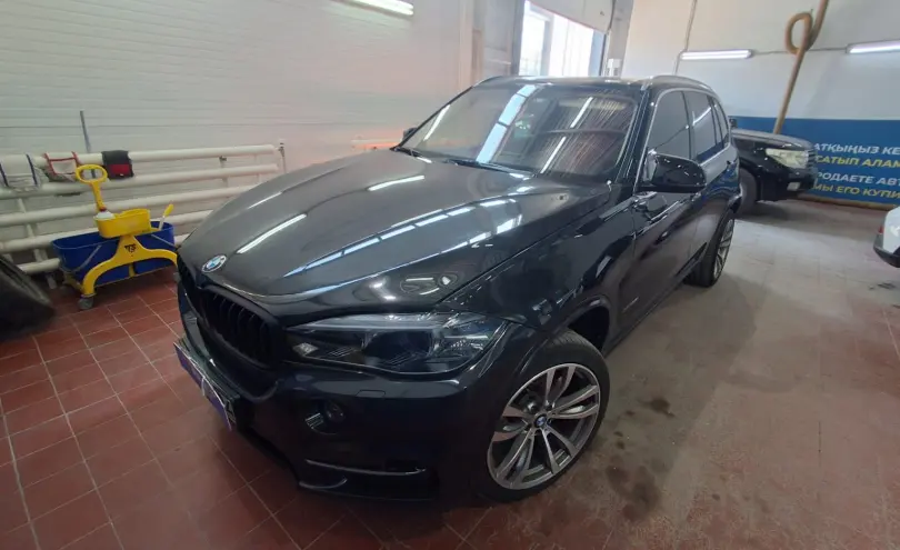 BMW X5 2017 года за 18 000 000 тг. в Астана