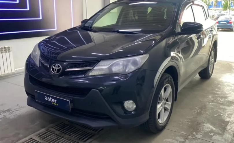 Toyota RAV4 2013 года за 8 000 000 тг. в Павлодар