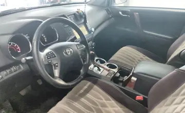 Toyota Highlander 2012 года за 13 000 000 тг. в Астана фото 5