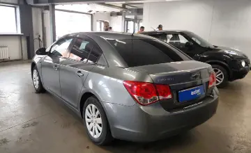 Chevrolet Cruze 2011 года за 3 700 000 тг. в Астана фото 4