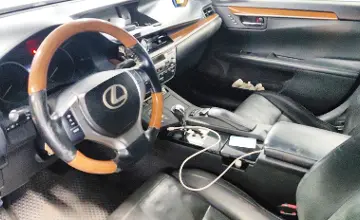 Lexus ES 2014 года за 10 000 000 тг. в Астана фото 5