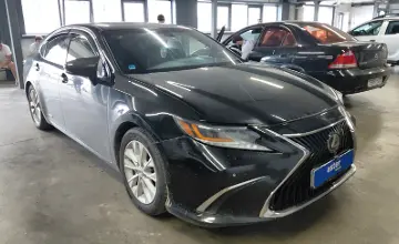 Lexus ES 2014 года за 10 000 000 тг. в Астана фото 2