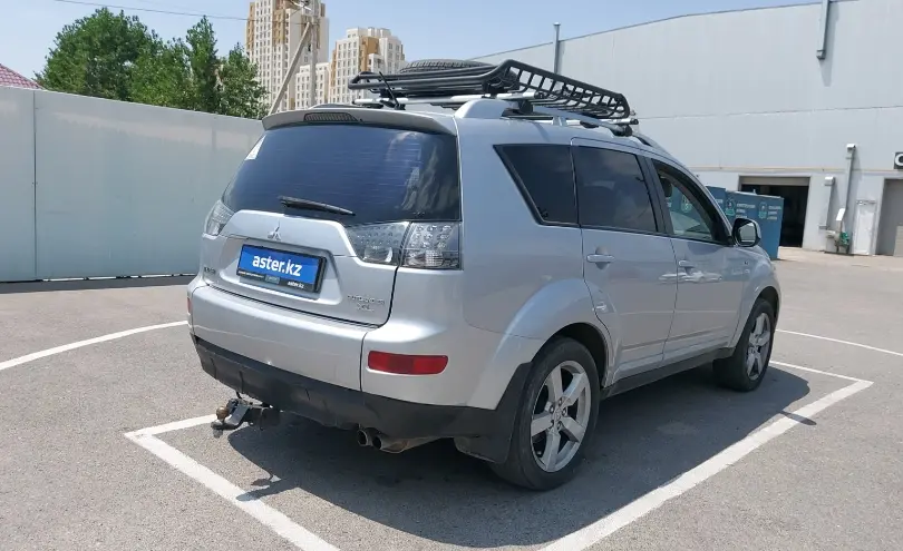Mitsubishi Outlander 2009 года за 6 300 000 тг. в Шымкент фото 3
