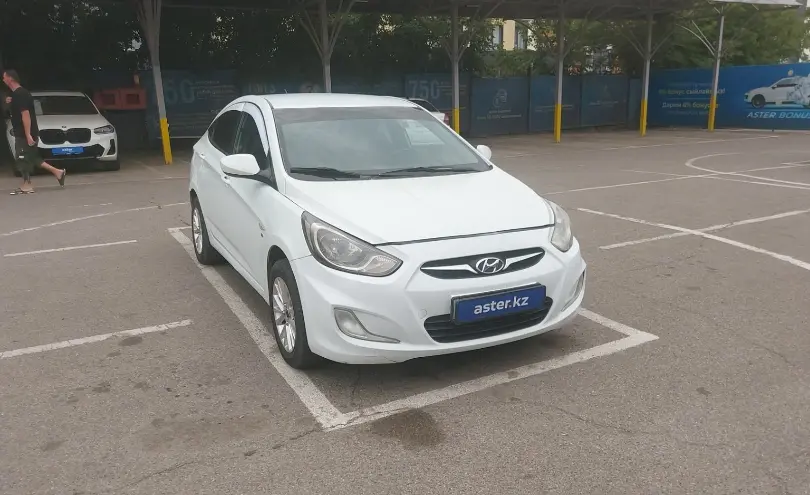 Hyundai Accent 2013 года за 3 500 000 тг. в Алматы фото 2