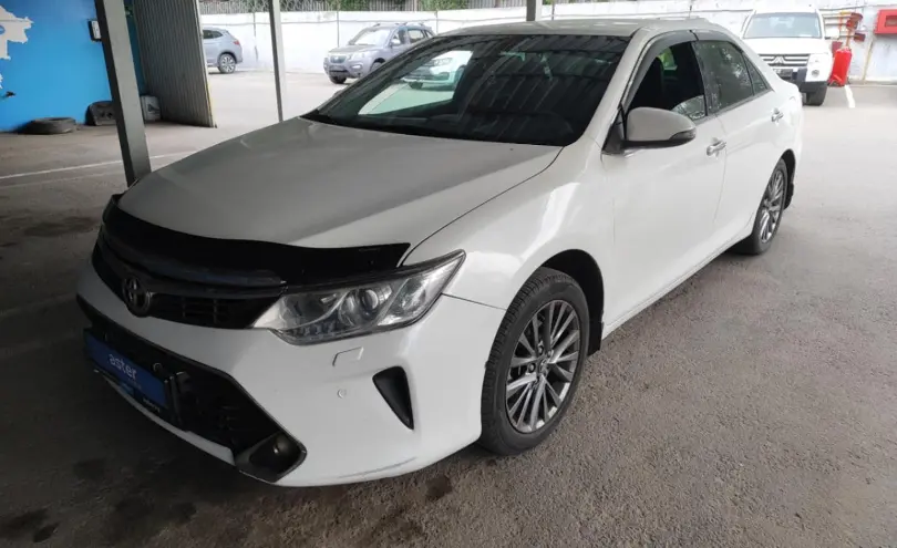 Toyota Camry 2015 года за 9 000 000 тг. в Алматы
