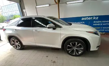 Lexus RX 2018 года за 18 000 000 тг. в Астана фото 4