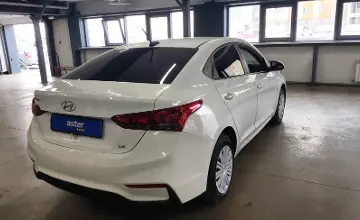 Hyundai Accent 2019 года за 6 500 000 тг. в Астана фото 3