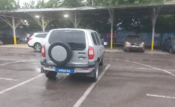 Chevrolet Niva 2007 года за 1 800 000 тг. в Алматы фото 3