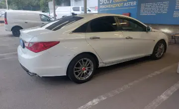 Hyundai Sonata 2010 года за 4 300 000 тг. в Алматы фото 4