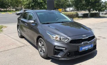 Kia Cerato 2018 года за 7 000 000 тг. в Шымкент фото 3