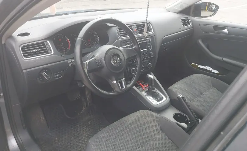 Volkswagen Jetta 2014 года за 4 500 000 тг. в Алматы фото 5