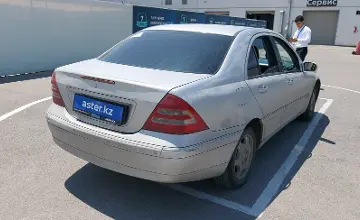 Mercedes-Benz C-Класс 2001 года за 1 800 000 тг. в Шымкент фото 3