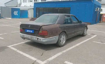 Mercedes-Benz W124 1991 года за 800 000 тг. в Алматы фото 3
